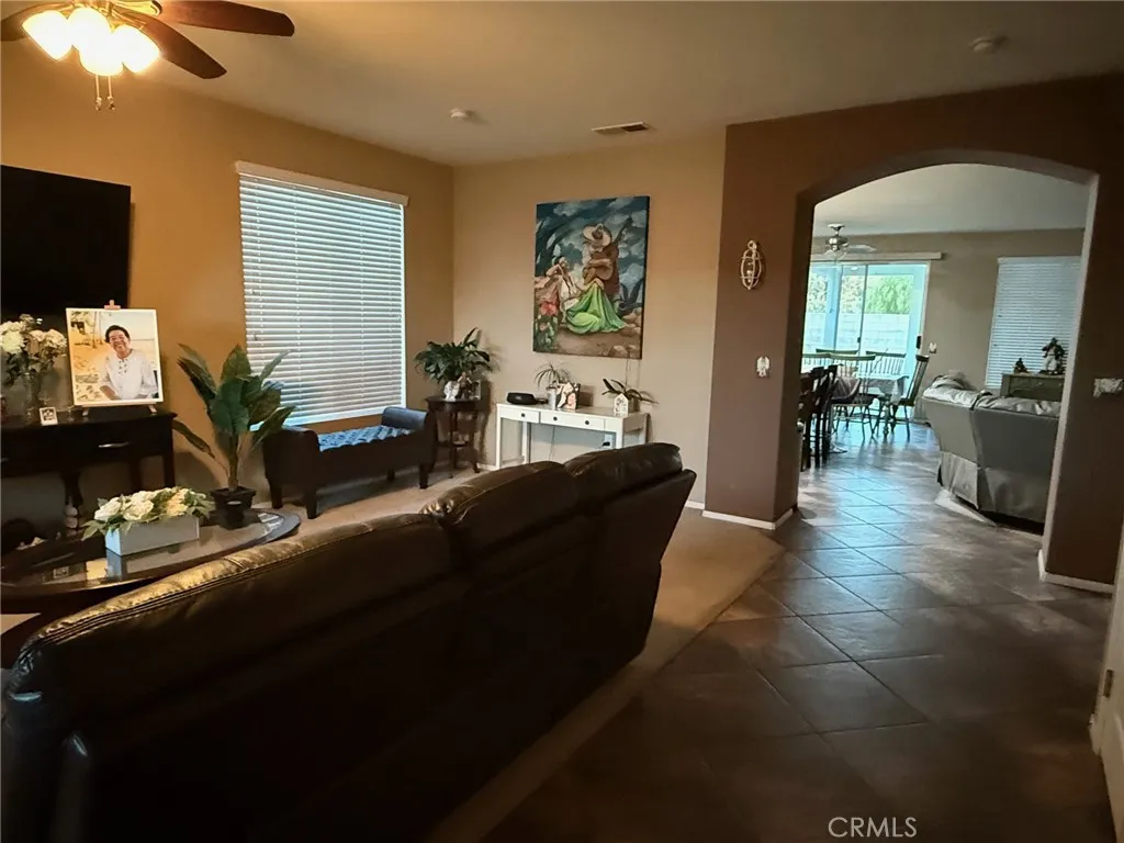 251 Spinnaker Street, San Jacinto, California 92583 home-pic-7
