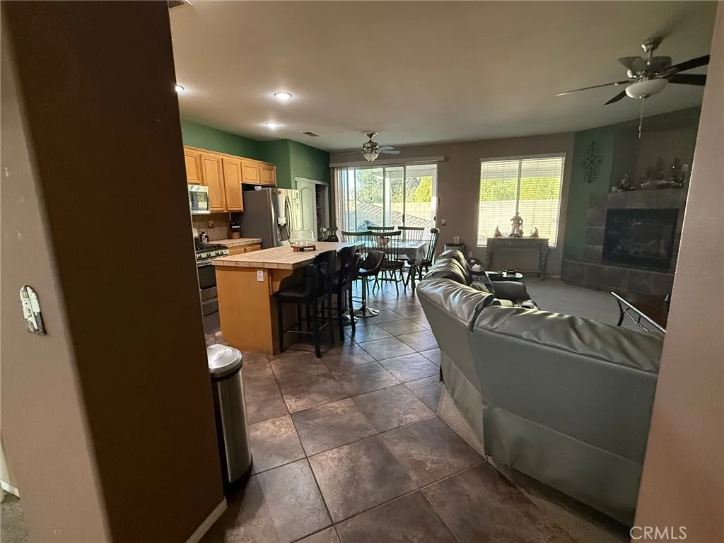251 Spinnaker Street, San Jacinto, California 92583 home-pic-11
