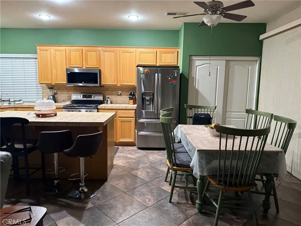 251 Spinnaker Street, San Jacinto, California 92583 home-pic-29