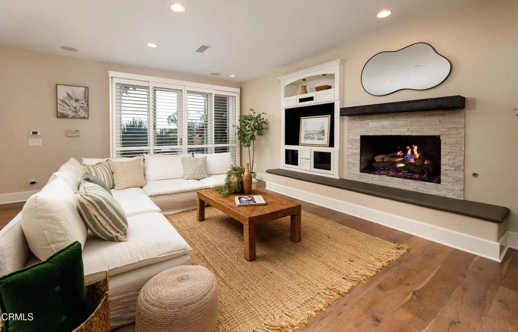 2767 Avenida De Autlan, Camarillo, California 93010 home-pic-7