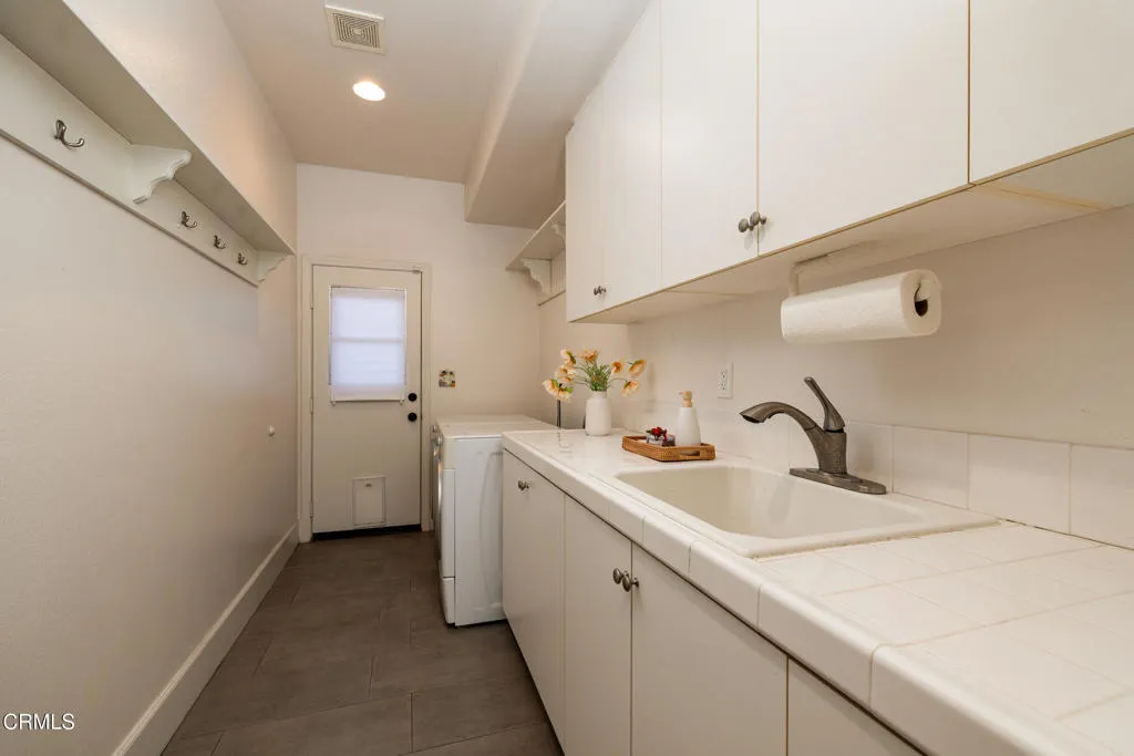 2767 Avenida De Autlan, Camarillo, California 93010 home-pic-24
