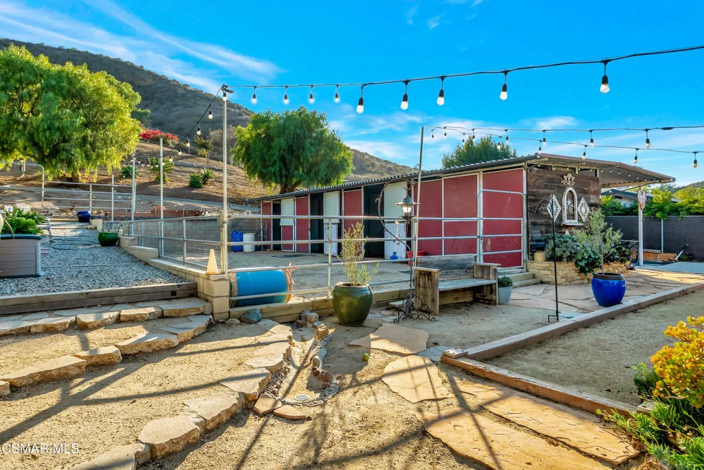 1756 Sunnydale Avenue, Simi Valley, California 93065 home-pic-46
