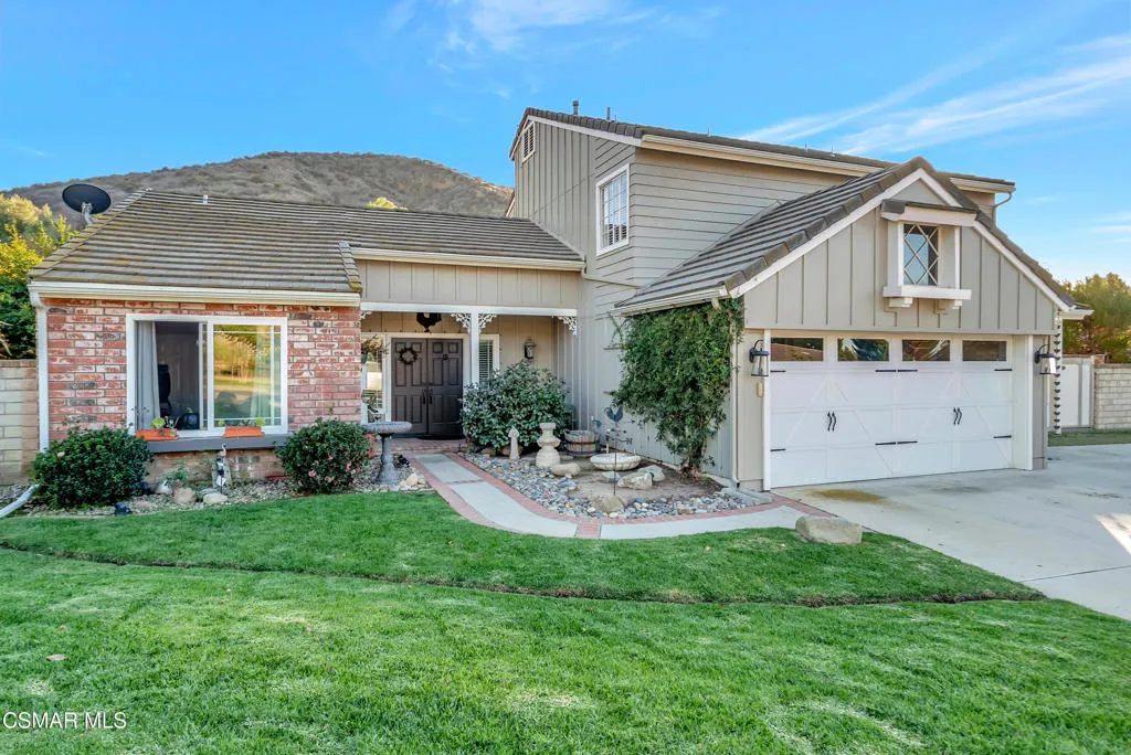 1756 Sunnydale Avenue, Simi Valley, California 93065 home-pic-6