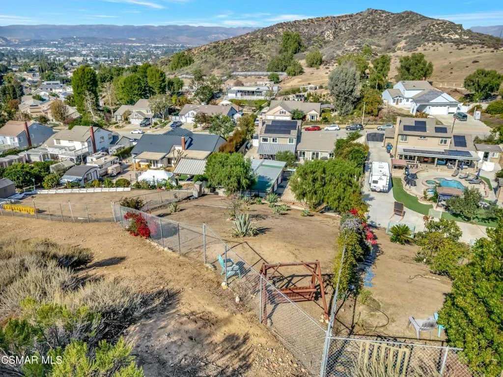 1756 Sunnydale Avenue, Simi Valley, California 93065 home-pic-59