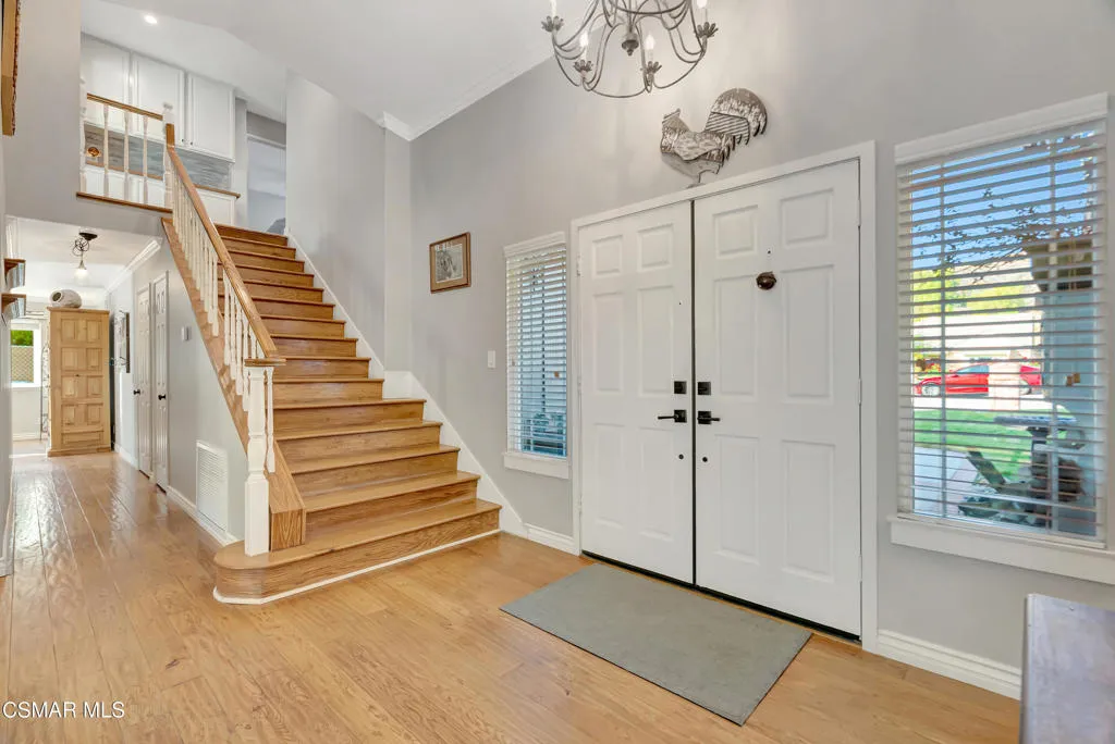 1756 Sunnydale Avenue, Simi Valley, California 93065 home-pic-8