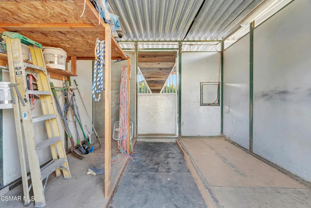 1756 Sunnydale Avenue, Simi Valley, California 93065 home-pic-53