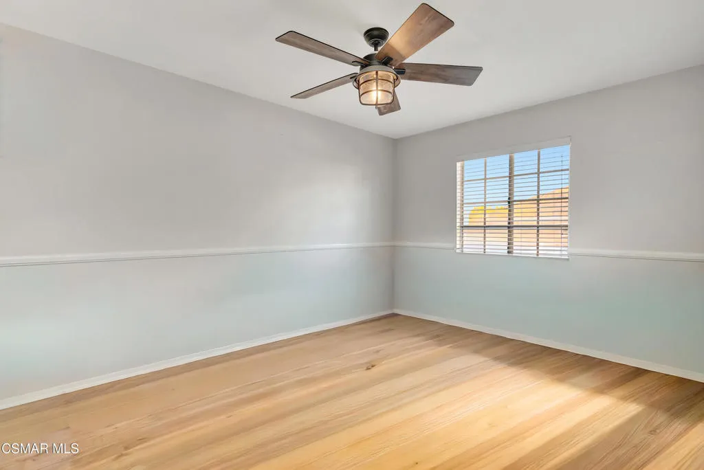 1756 Sunnydale Avenue, Simi Valley, California 93065 home-pic-38
