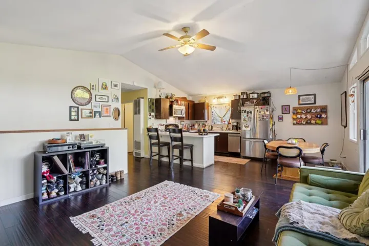 5-web-or-mls-W Marian View Dr-S1501-006