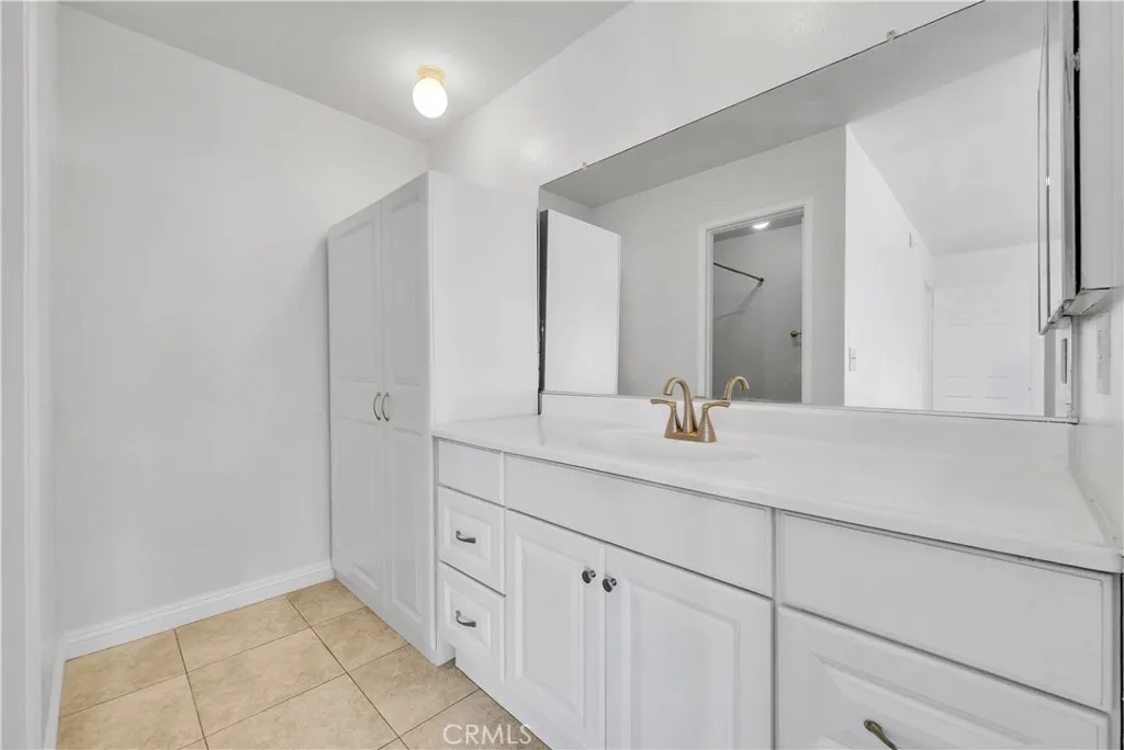 20232 E Arrow, Covina, California 91724 home-pic-27
