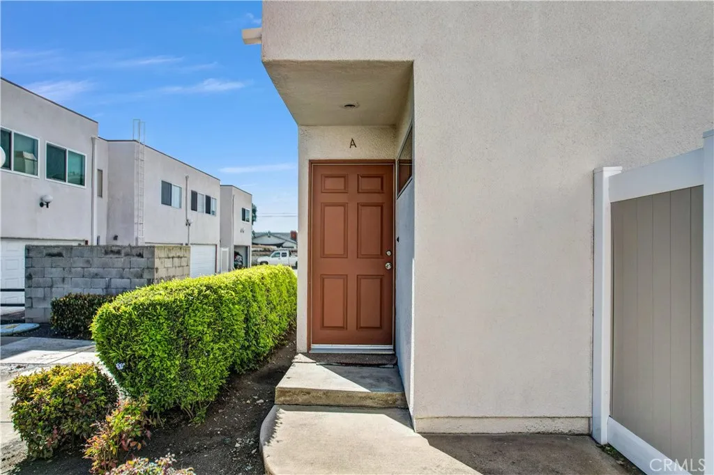 20232 E Arrow, Covina, California 91724 home-pic-1