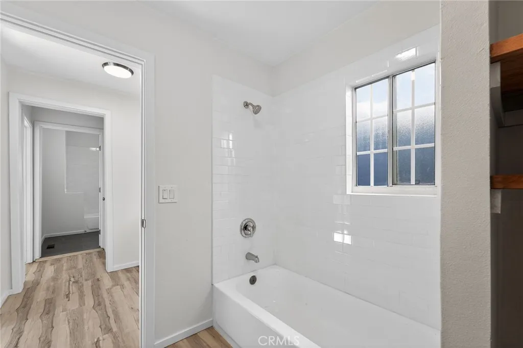 819 N Hicks, Los Angeles, California 90063 home-pic-21