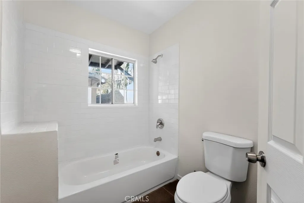 819 N Hicks, Los Angeles, California 90063 home-pic-22