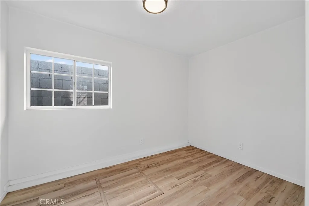 819 N Hicks, Los Angeles, California 90063 home-pic-7