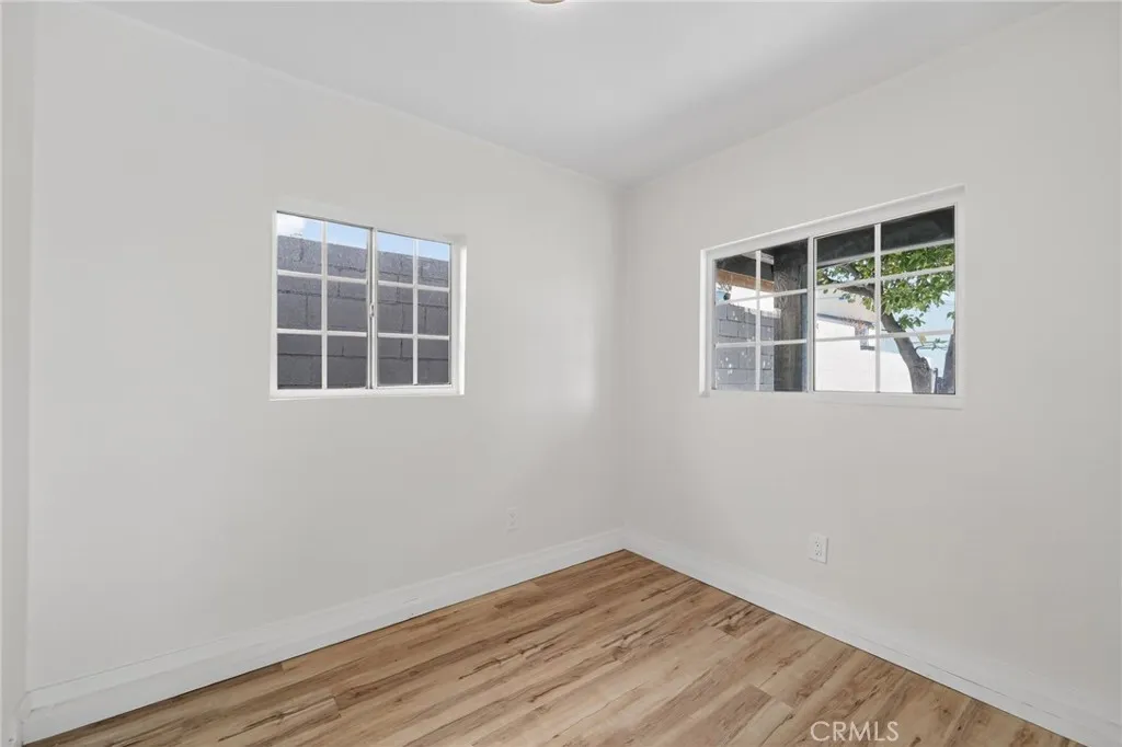 819 N Hicks, Los Angeles, California 90063 home-pic-11