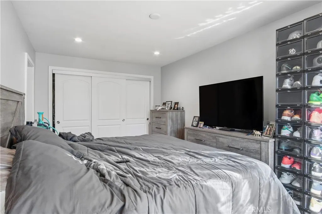 1732 246th Street, Lomita, California 90717 home-pic-6