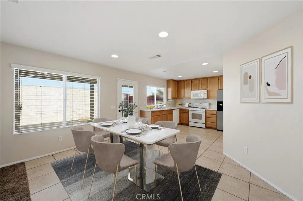 250 Settlers, Upland, California 91786 home-pic-7