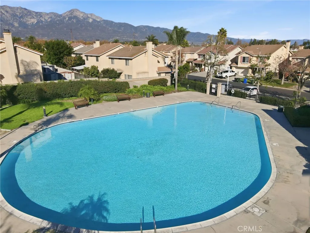 250 Settlers, Upland, California 91786 home-pic-33