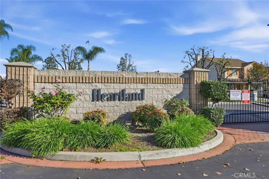 250 Settlers, Upland, California 91786 home-pic-34