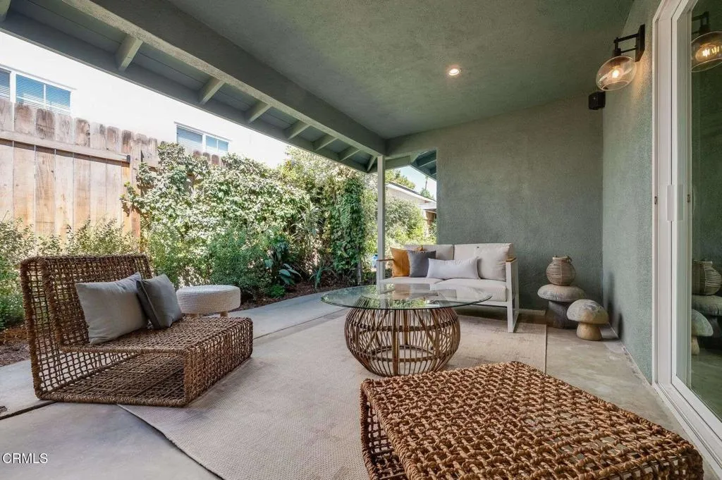 1920 Maiden Lane, Altadena, California 91001 home-pic-11