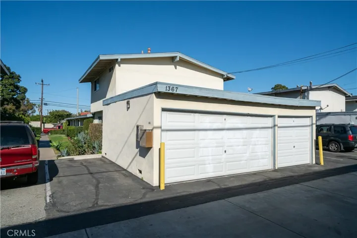 1367 Baker, Costa Mesa, California 92626