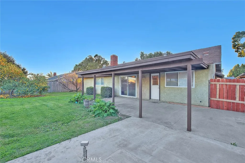 9121 Croce, Fontana, California 92335 home-pic-22