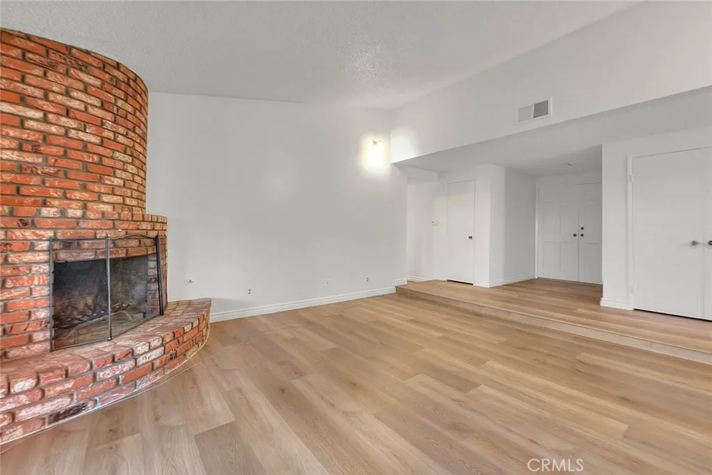 9121 Croce, Fontana, California 92335 home-pic-6