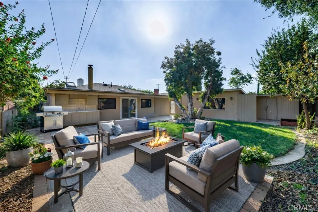 4425 Walnut Avenue, Long Beach, California 90807 home-pic-5