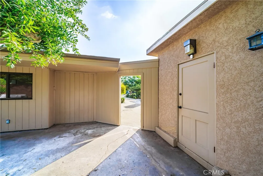 4425 Walnut Avenue, Long Beach, California 90807 home-pic-37