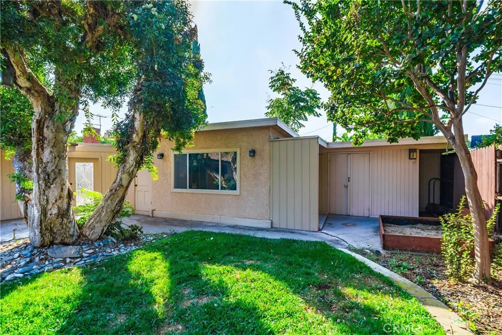 4425 Walnut Avenue, Long Beach, California 90807 home-pic-35