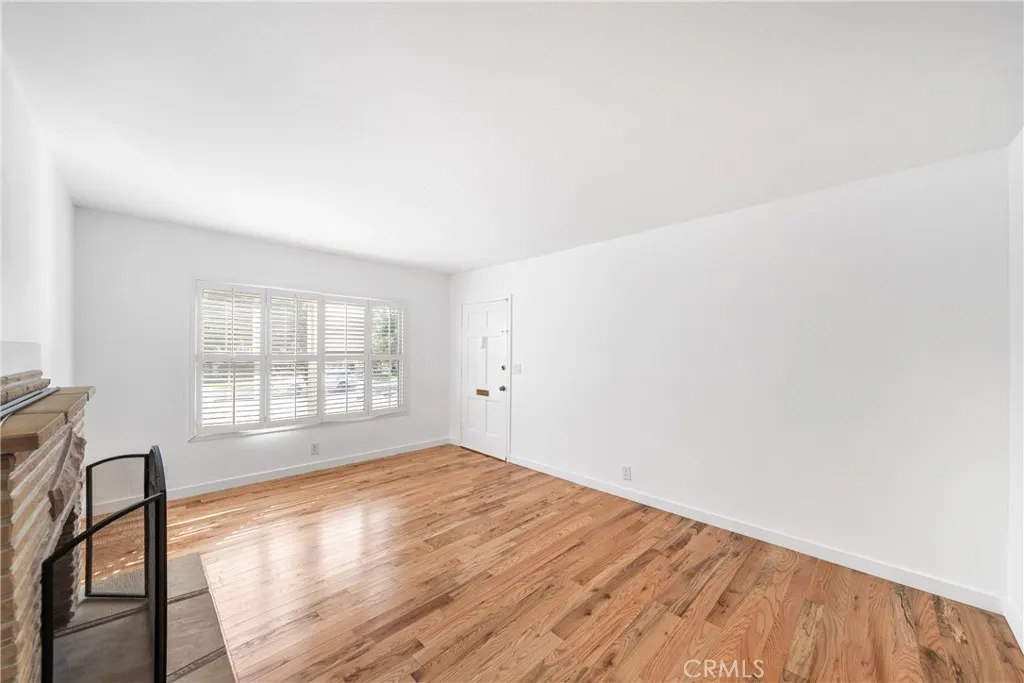 4425 Walnut Avenue, Long Beach, California 90807 home-pic-10