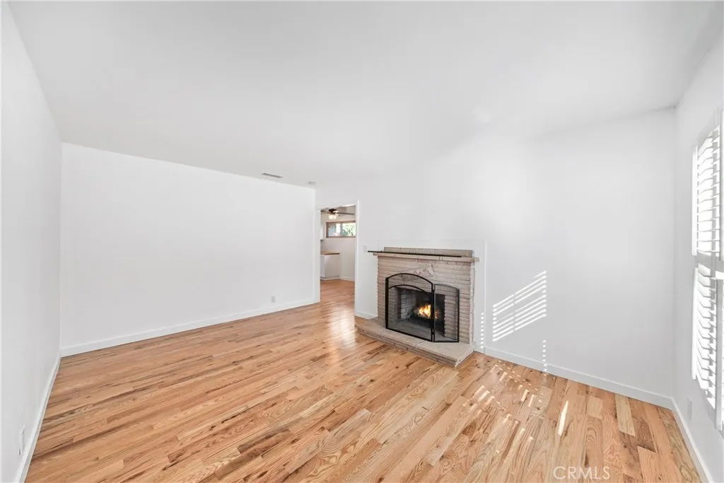 4425 Walnut Avenue, Long Beach, California 90807 home-pic-8