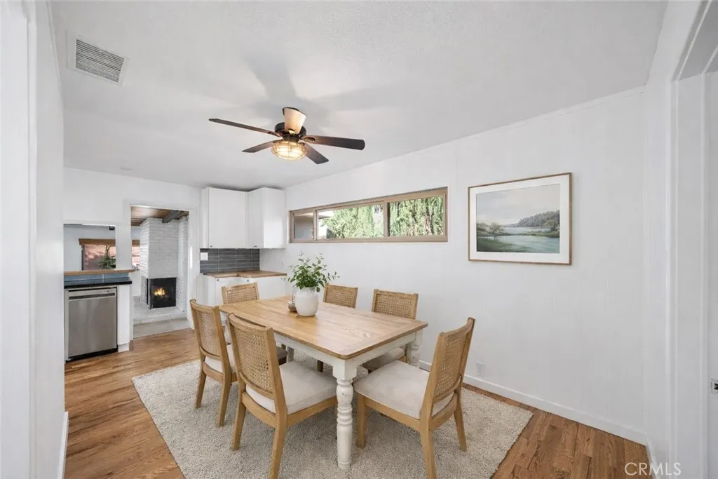 4425 Walnut Avenue, Long Beach, California 90807 home-pic-11