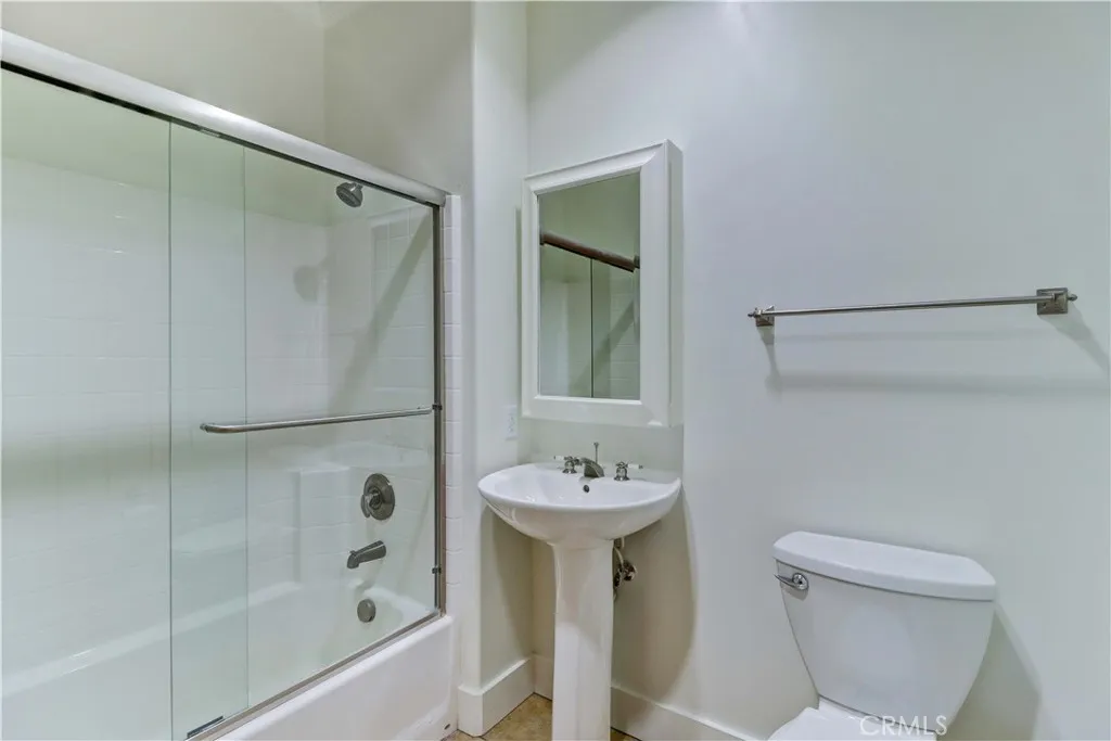 130 N Vermont, Glendora, California 91741 home-pic-22