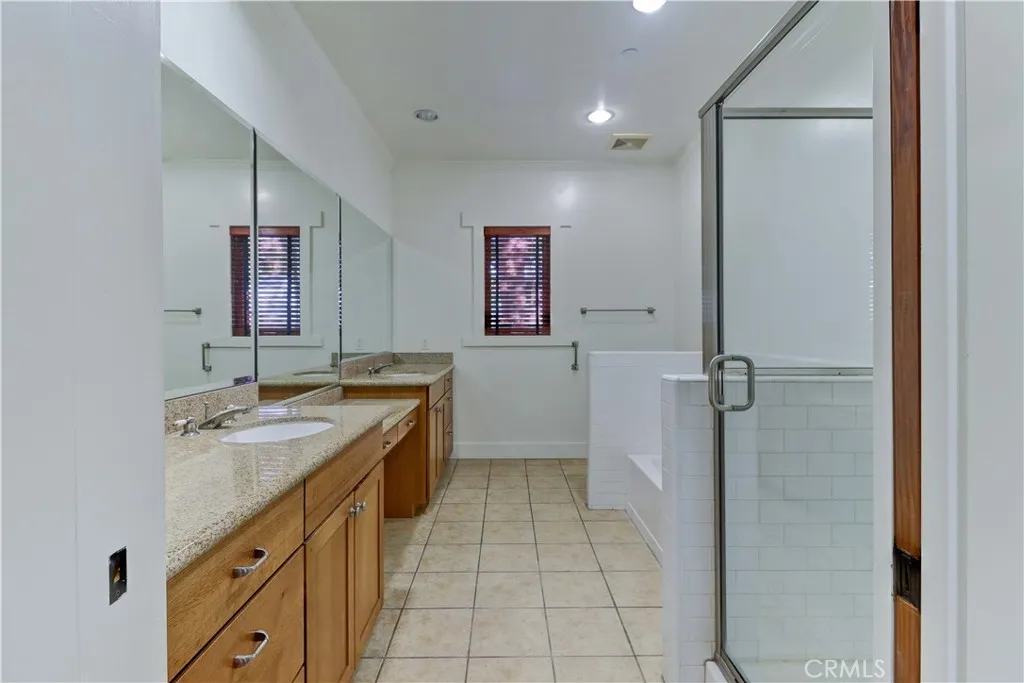 130 N Vermont, Glendora, California 91741 home-pic-25