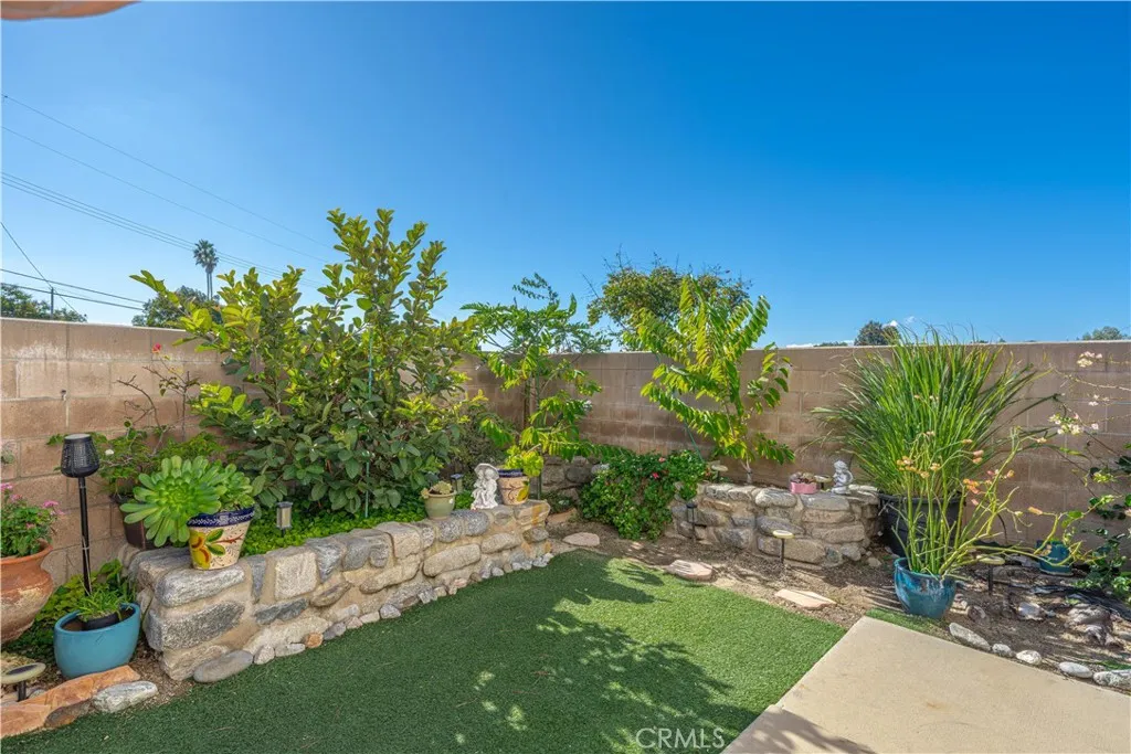 3330 W Orange, Anaheim, California 92804 home-pic-33