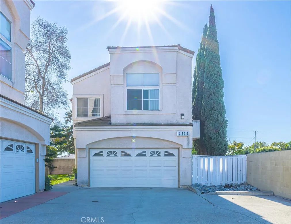 3330 W Orange, Anaheim, California 92804 home-pic-1