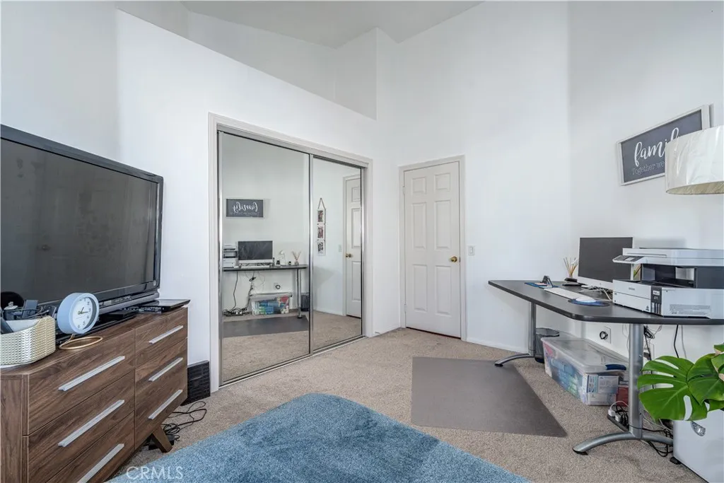 3330 W Orange, Anaheim, California 92804 home-pic-27
