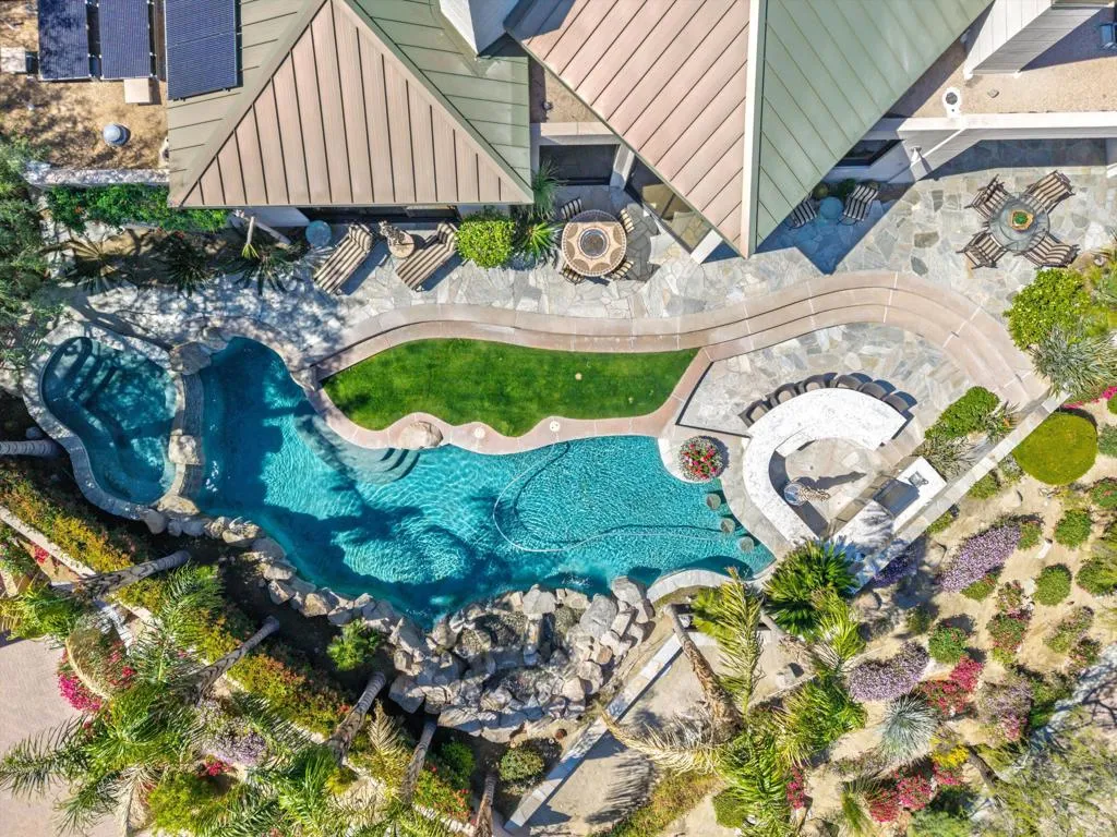 101 Netas Court, Palm Desert, California 92260 home-pic-15