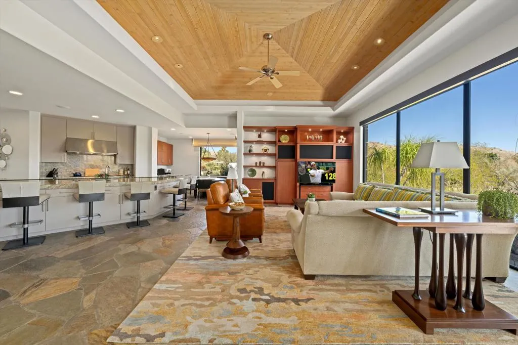 101 Netas Court, Palm Desert, California 92260 home-pic-7