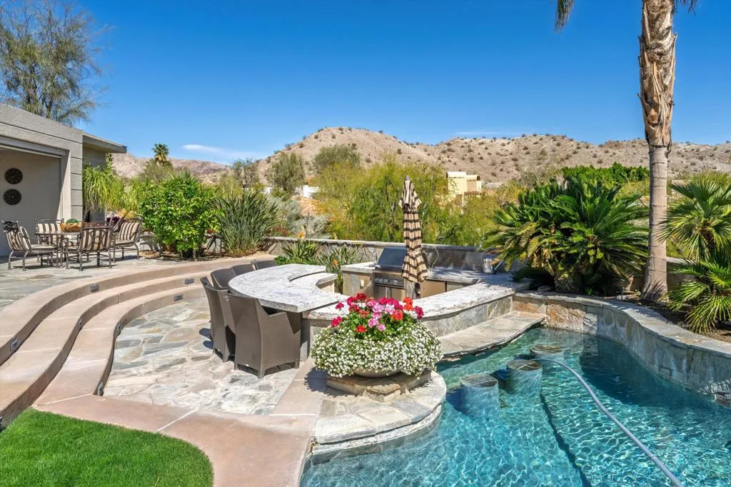 101 Netas Court, Palm Desert, California 92260 home-pic-26