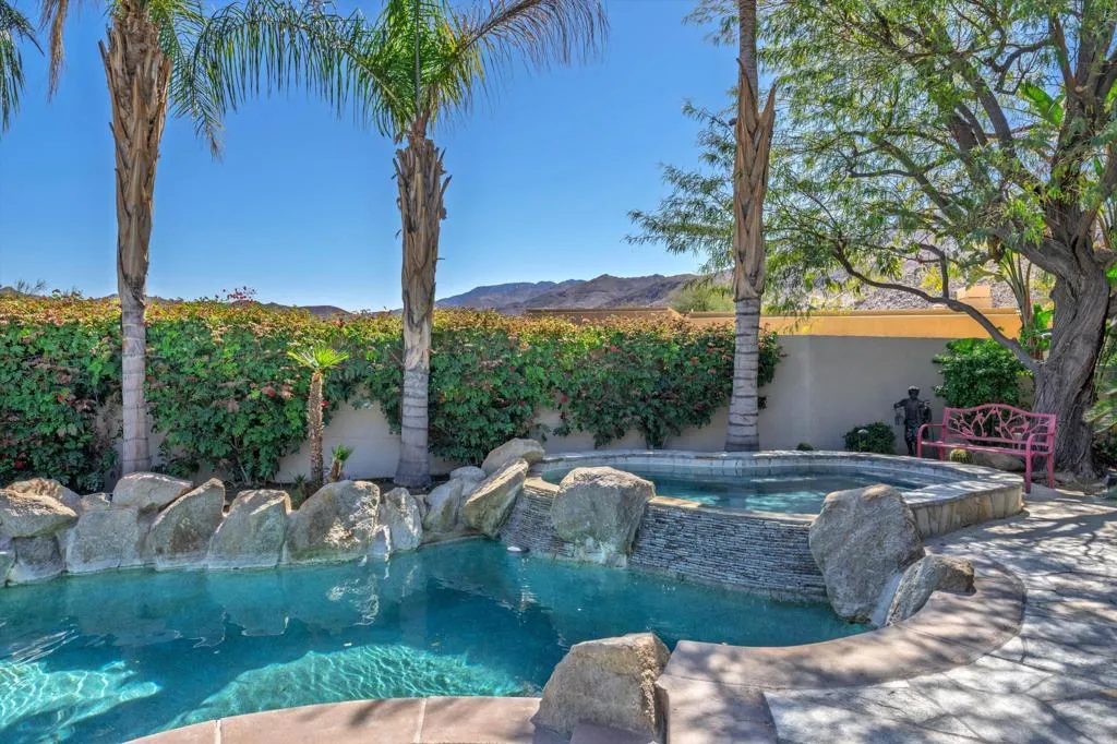 101 Netas Court, Palm Desert, California 92260 home-pic-23