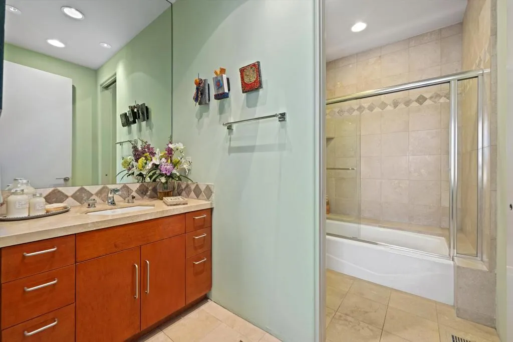 101 Netas Court, Palm Desert, California 92260 home-pic-55