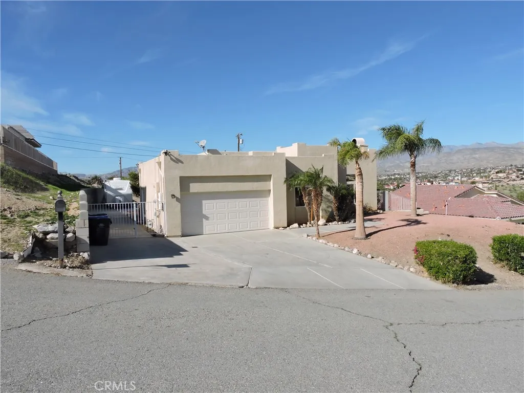 67325 Oris, Desert Hot Springs, California 92240 home-pic-32