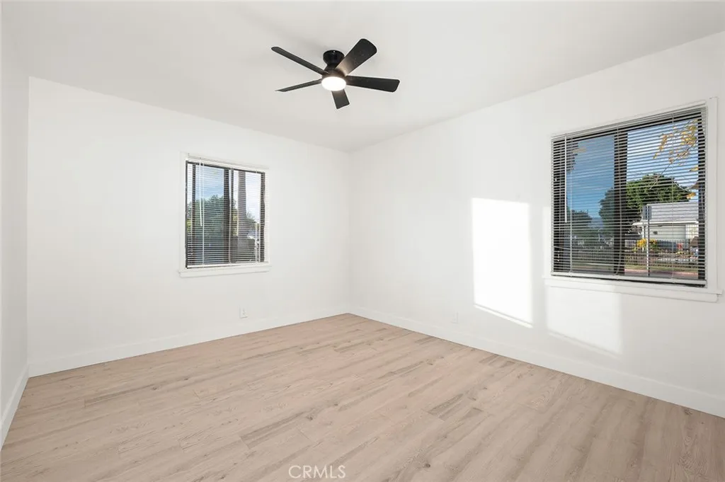 7826 Ben, North Hollywood, California 91605 home-pic-11