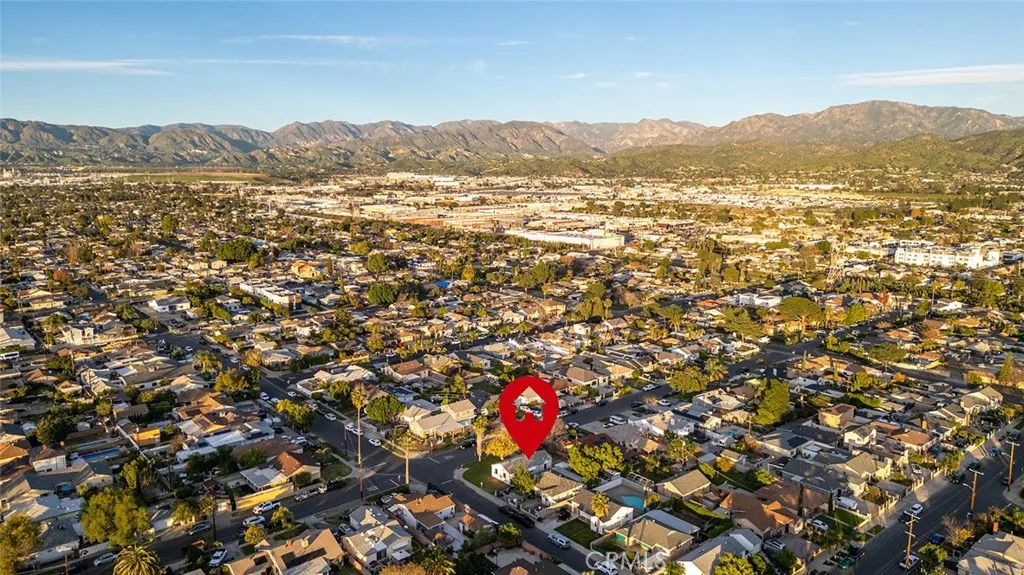 7826 Ben, North Hollywood, California 91605 home-pic-21