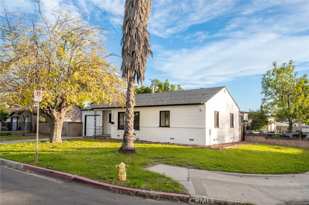 7826 Ben, North Hollywood, California 91605 home-pic-25