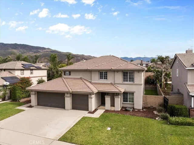 5825 Opal Court, Fontana, California 92336