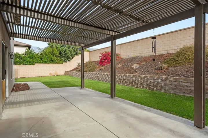5825 Opal Court, Fontana, California 92336