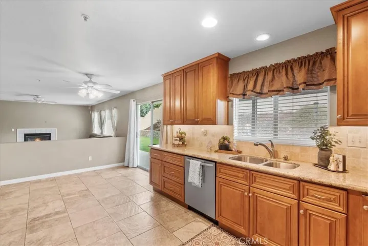 5825 Opal Court, Fontana, California 92336