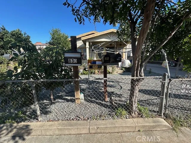 830 S Record Avenue, Los Angeles, California 90023 home-pic-2